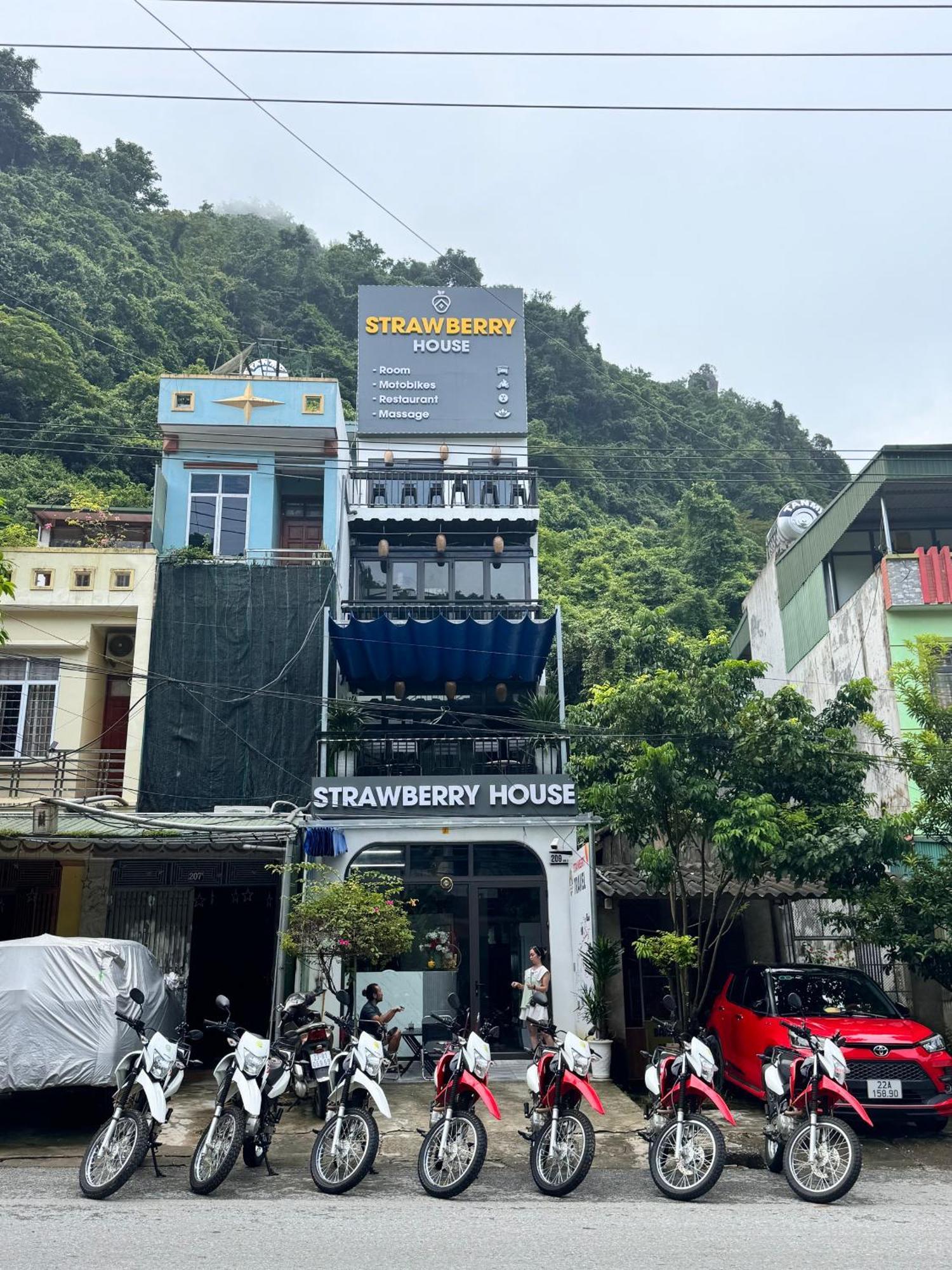 Bed and Breakfast Strawberry House , Tour & Motorbikes Rentel Ha Giang Exteriér fotografie