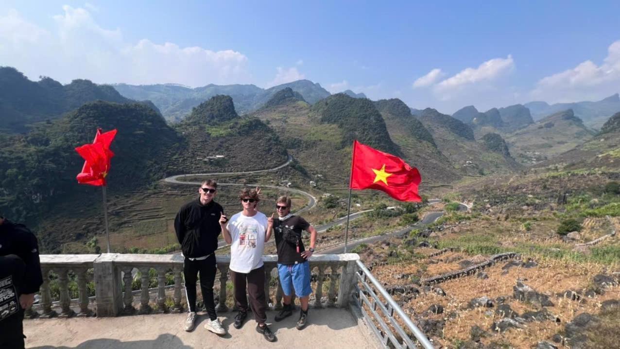 Bed and Breakfast Strawberry House , Tour & Motorbikes Rentel Ha Giang Exteriér fotografie